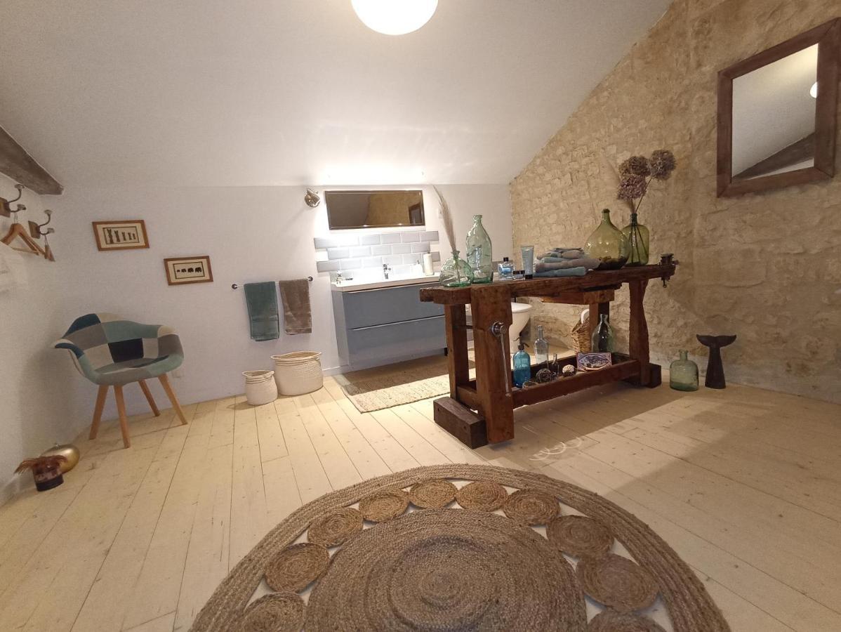 Gite De Charme Dans Ancienne Seigneurie Le Pin-Saint-Denis Екстериор снимка