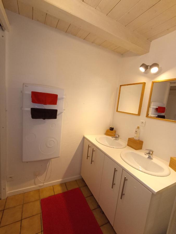 Gite De Charme Dans Ancienne Seigneurie Le Pin-Saint-Denis Екстериор снимка